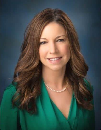 Melanie Donahue head shot