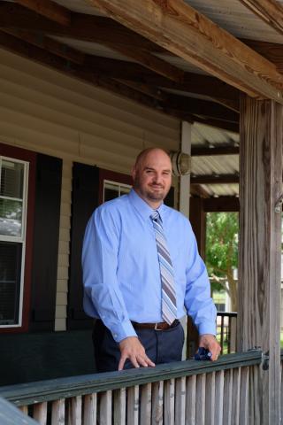 Dr. Donald Thornton Jr. Headshot