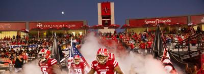 Louisiana Ragin' Cajuns running onto Cajun Field